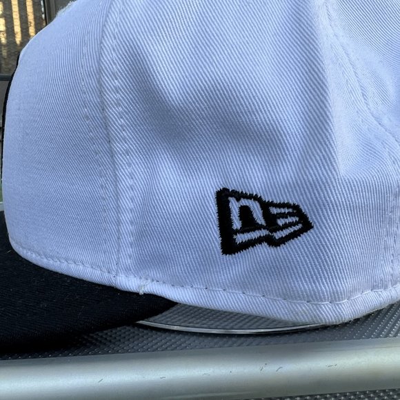 New Era MLB New York "OG Mr. Met" Mets Cap size 8 - Picture 5 of 6